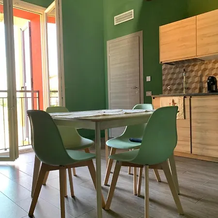 Sala Dell Estate 公寓式酒店 Secchia