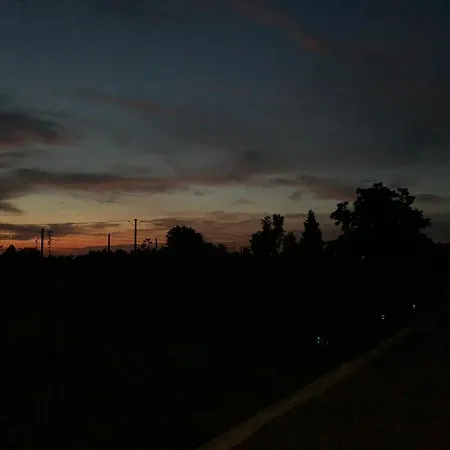 Sala Dell Estate 公寓式酒店 Secchia