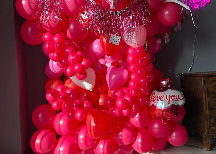 Sala Dell Estate מלון דירות Secchia